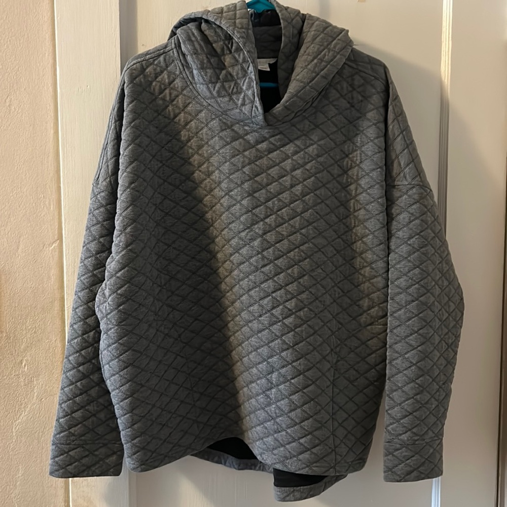 DONATING SOON - MAKE OFFERS! 
Caslon Sweatshirt